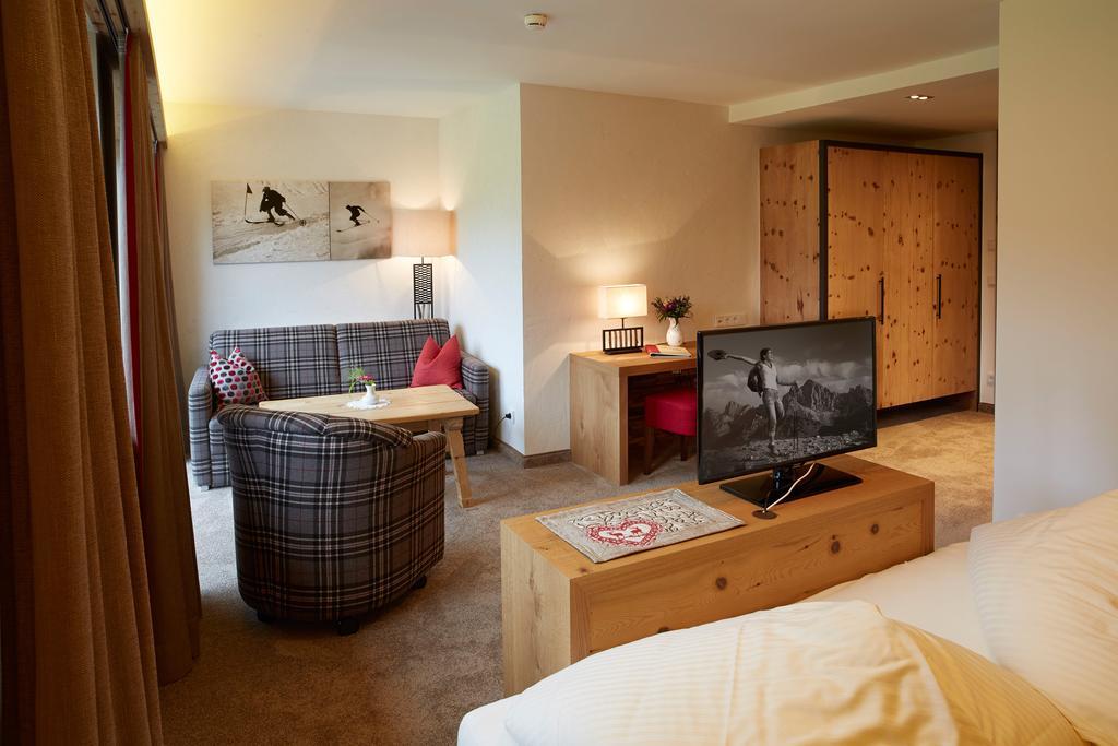 Almhotel Told Hotel 3*