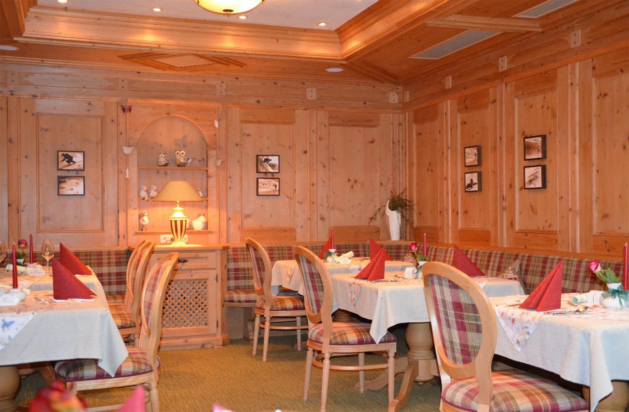 Almhotel Told Grän
